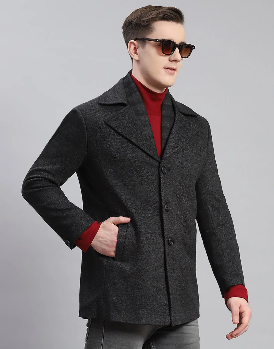 Men Grey Solid Lapel Collar Full Sleeve Coat