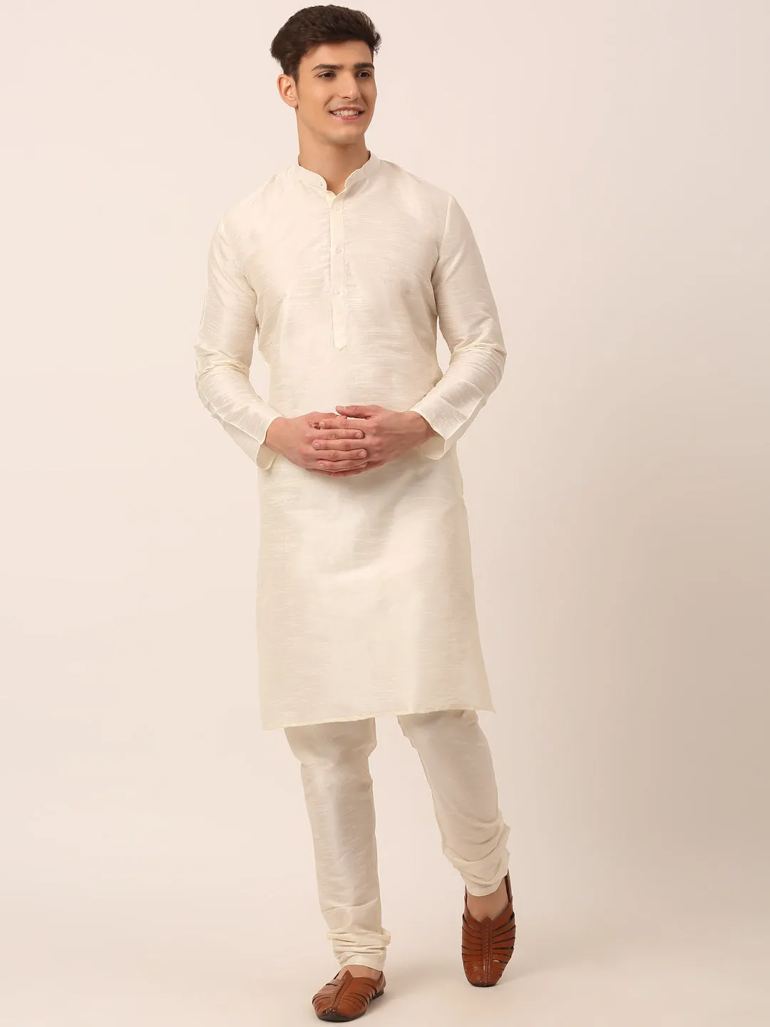 Men's Solid Kurta Pyjama With Blue Floral Embroidered Nehru Jacket