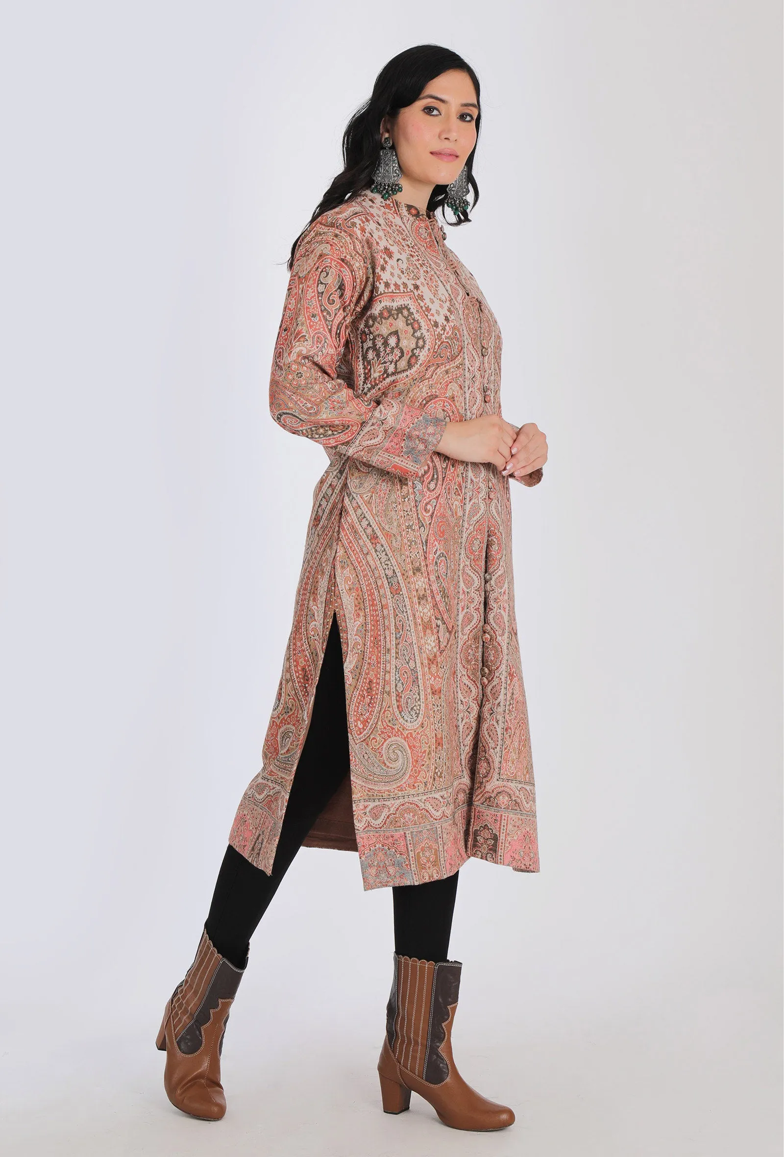 Tahira creme Kani Jamavar Long Coat Outer Jacket